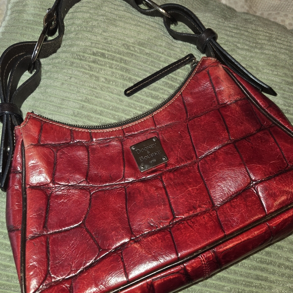 Dooney & Bourke Red Croc-Embossed Shoulder Bag Set - Picture 5 of 5